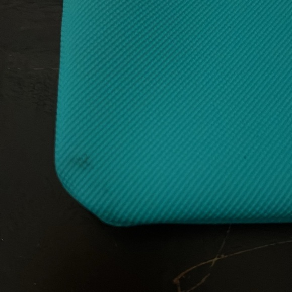 Lacoste Women's Concept Flat Crossover Bag - Picture 6 of 7